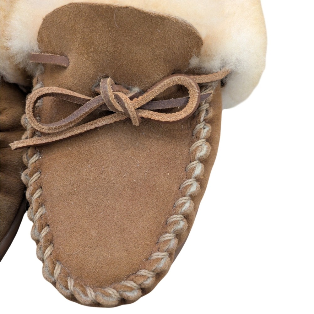 LL Bean Wicked Good Moccasins Women 9 Medium Tan Suede Shearling Slippers 130484 - Picture 3 of 6